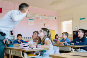 en el colegio francés de Reus trabajamos 4 lenguas