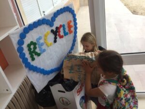 reciclaje-tapones-seur-liceu-frances-reus